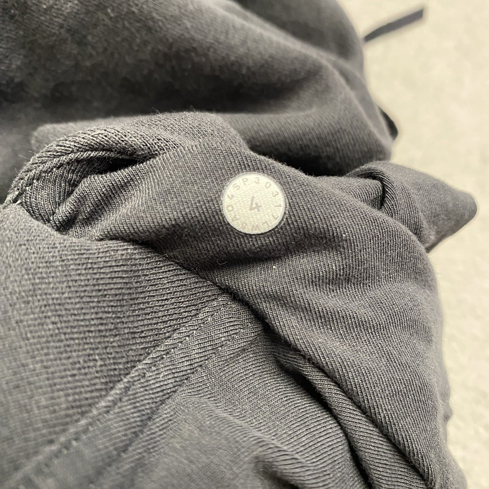 Lululemon Warm Down Jogger Womens 4 Gray Athleisure Sweat Pants Fade - Picture 4 of 10